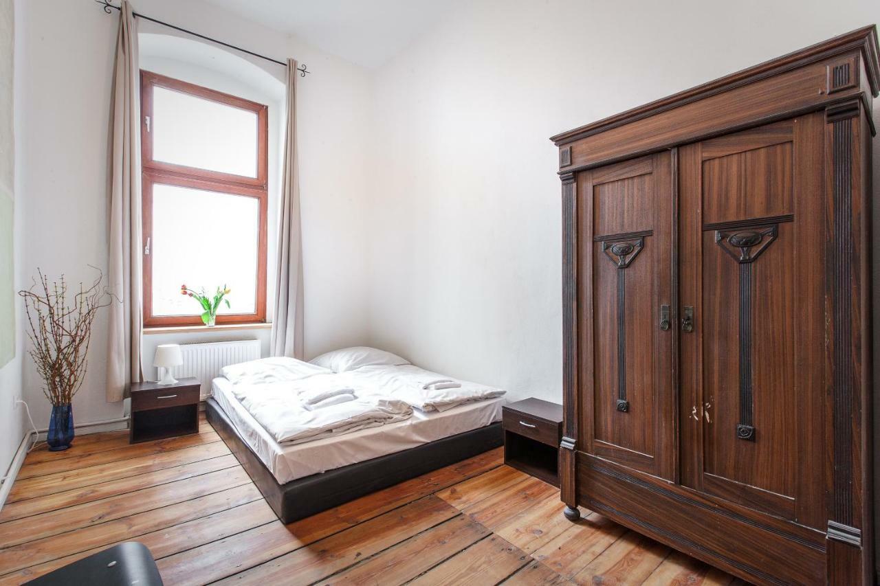 3 Bedroom Apartment  Berlijn Buitenkant foto